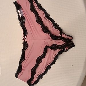 NWT Cacique Cheeky Panty